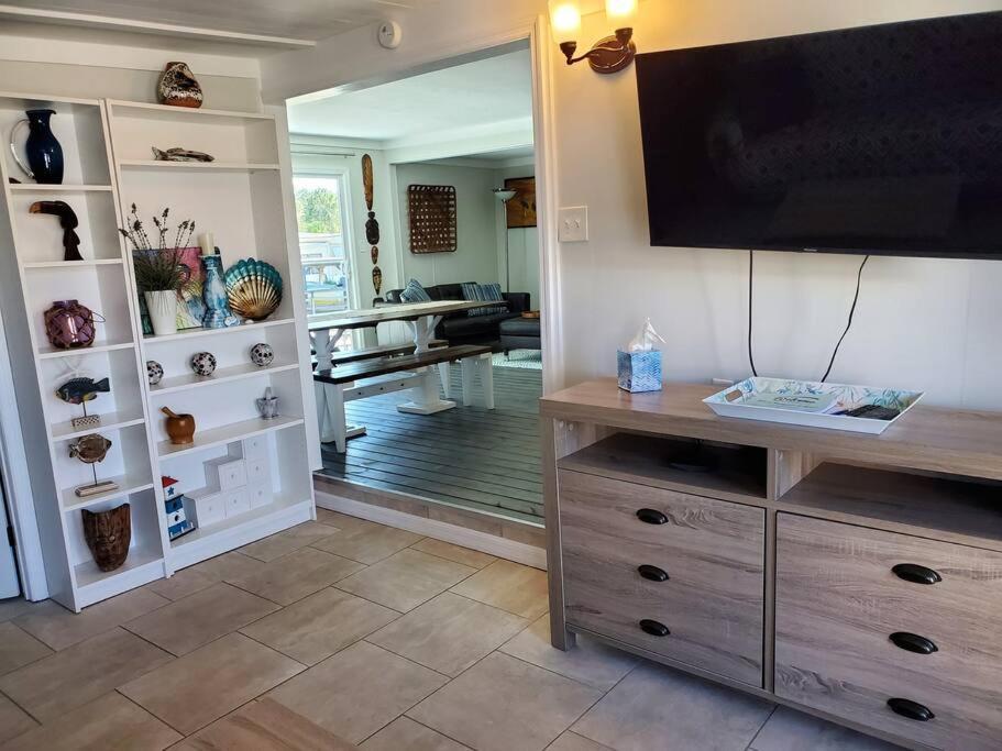 3 Bed, 2 Bath, Waterfront, Dock, Large Driveway Villa Tavares Exteriör bild